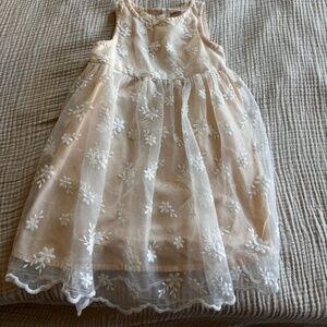 Size 3-4 girls dress